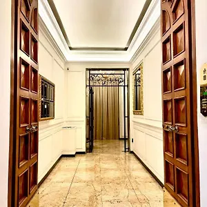  Affittacamere Piazza Di Spagna Prestige Petit Italia